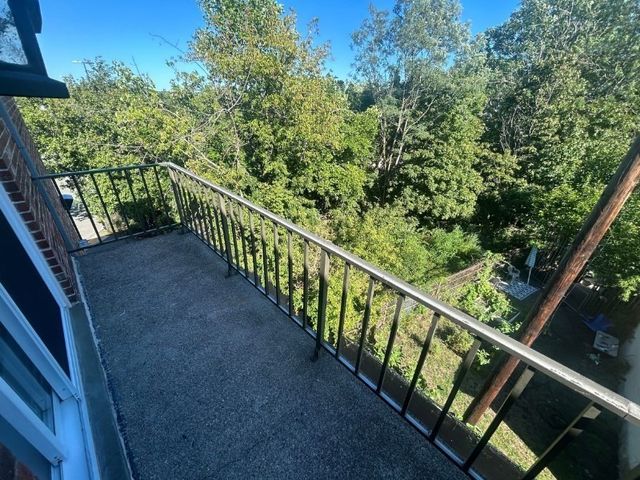2 Meacham St 6, Somerville, MA 02145
