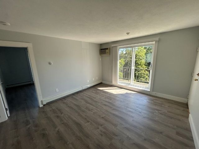 2 Meacham St 6, Somerville, MA 02145