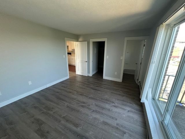2 Meacham St 6, Somerville, MA 02145