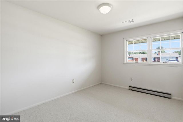 16617 MOSBY DR, Williamsport, MD 21795