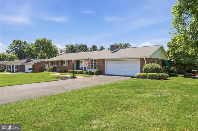 16617 MOSBY DR, Williamsport, MD 21795