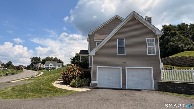 5 Rolling Hills Drive, Seymour, CT 06483
