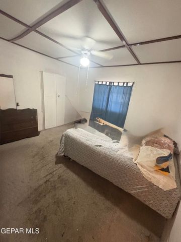 327 S GLENWOOD Street, El Paso, TX 79905