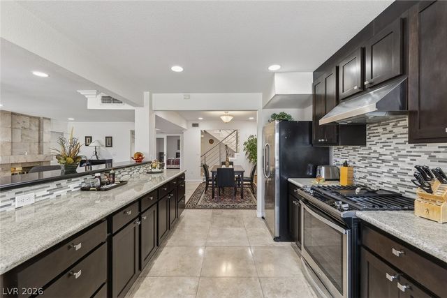 3020 Bel Air Drive, Las Vegas, NV 89109