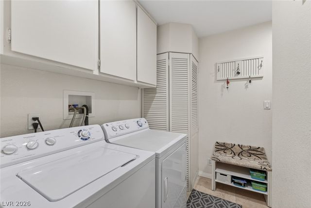 3020 Bel Air Drive, Las Vegas, NV 89109