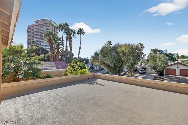 3020 Bel Air Drive, Las Vegas, NV 89109