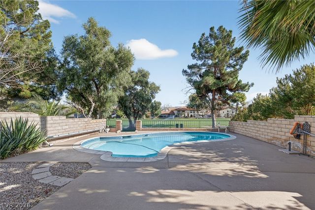 3020 Bel Air Drive, Las Vegas, NV 89109