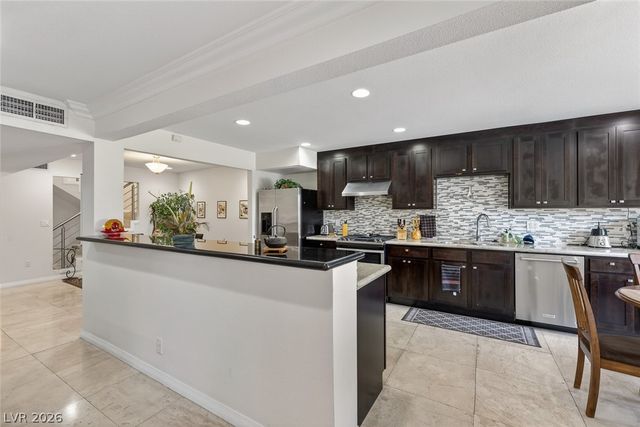 3020 Bel Air Drive, Las Vegas, NV 89109