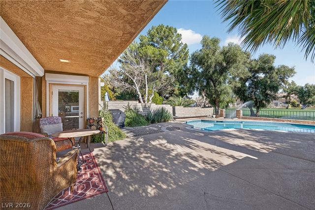 3020 Bel Air Drive, Las Vegas, NV 89109