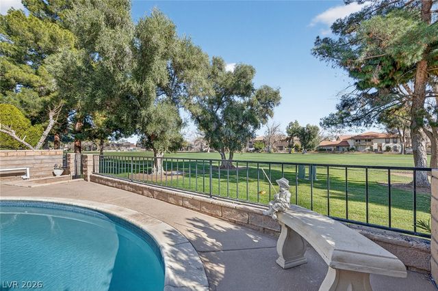 3020 Bel Air Drive, Las Vegas, NV 89109