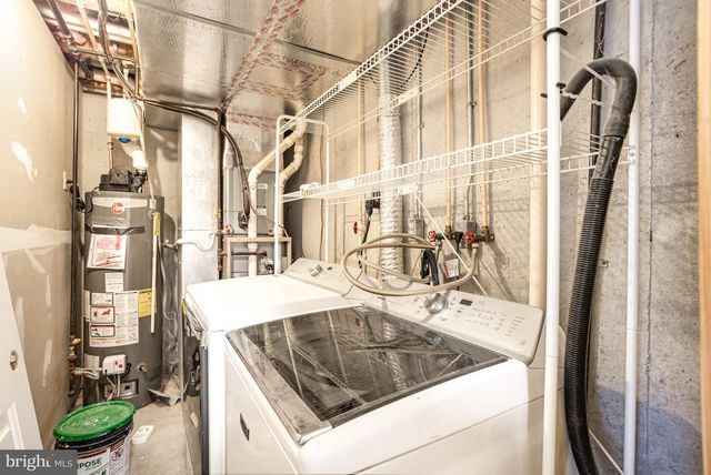 175 COUNTRY RIDGE DR, Red Lion, PA 17356