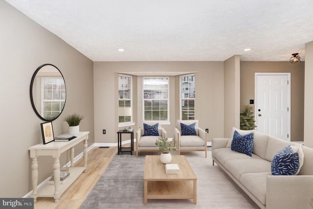 175 COUNTRY RIDGE DR, Red Lion, PA 17356