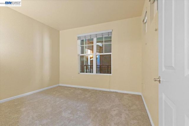 1121 40th Street 4201, Emeryville, CA 94608