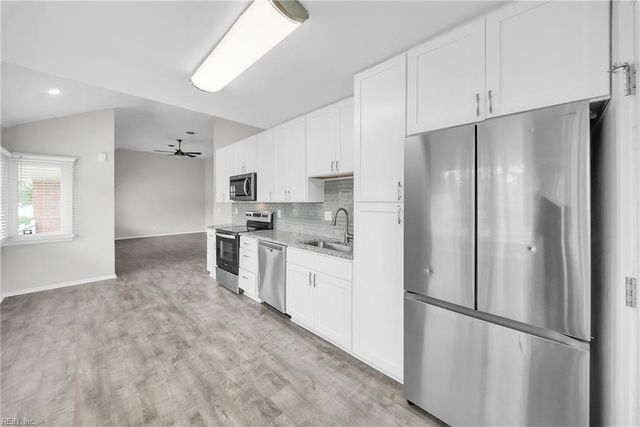 6905 Adele DR, Norfolk, VA 23518