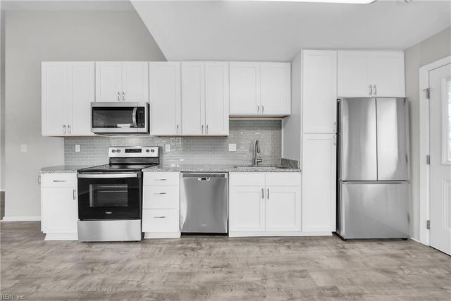 6905 Adele DR, Norfolk, VA 23518