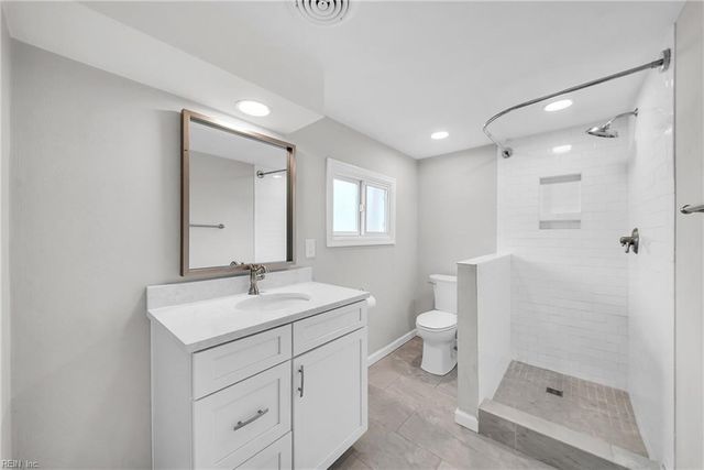 6905 Adele DR, Norfolk, VA 23518