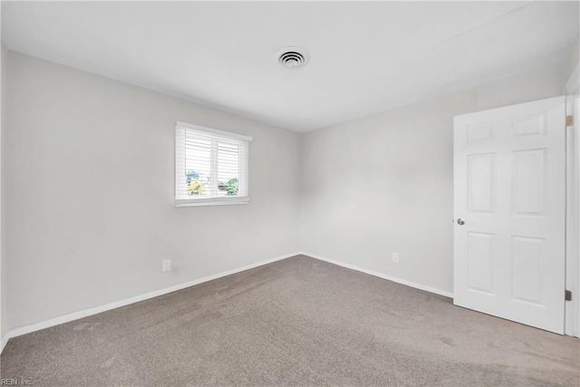 6905 Adele DR, Norfolk, VA 23518
