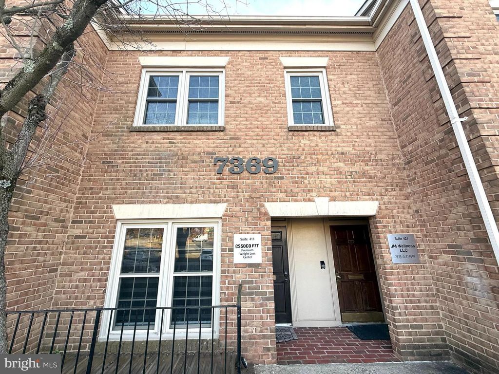 7369 MCWHORTER PL #411, Annandale, VA 22003