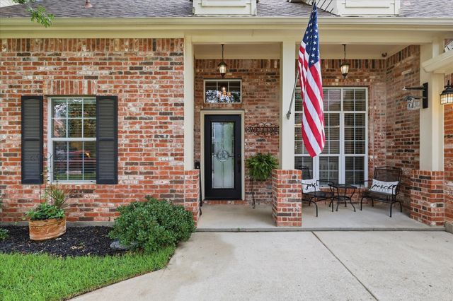 523 Clancy Lane, Lake Dallas, TX 75065