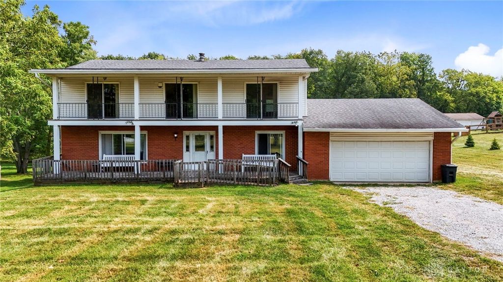 5385 S Dayton Brandt Road, New Carlisle, OH 45344