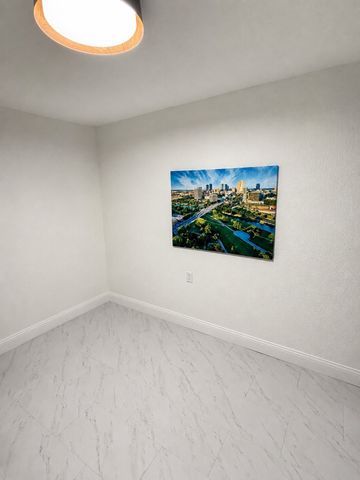 220 Sky Acres Drive, Westworth Village, TX 76114