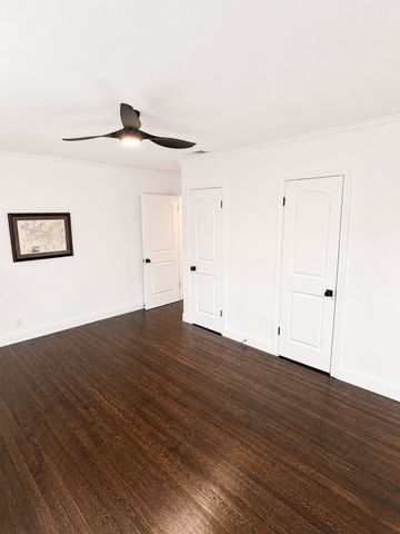 220 Sky Acres Drive, Westworth Village, TX 76114