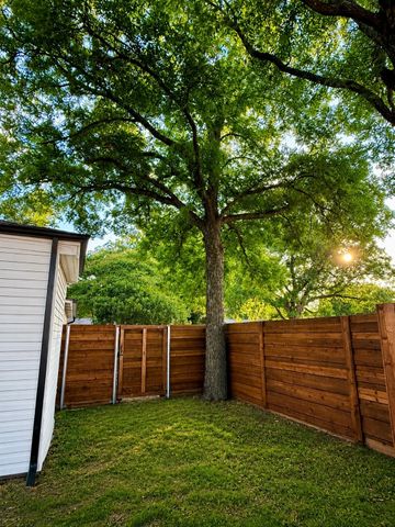 220 Sky Acres Drive, Westworth Village, TX 76114