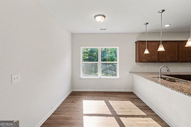 812 Dundee Way, Cartersville, GA 30121