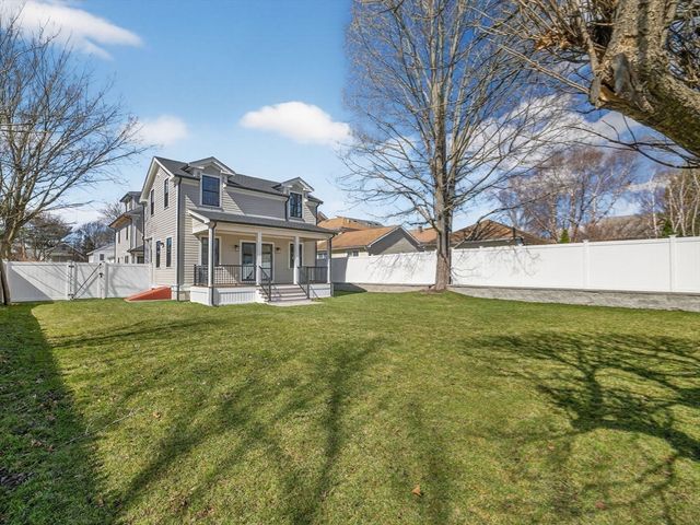 165 Franklin St 165, Arlington, MA 02474