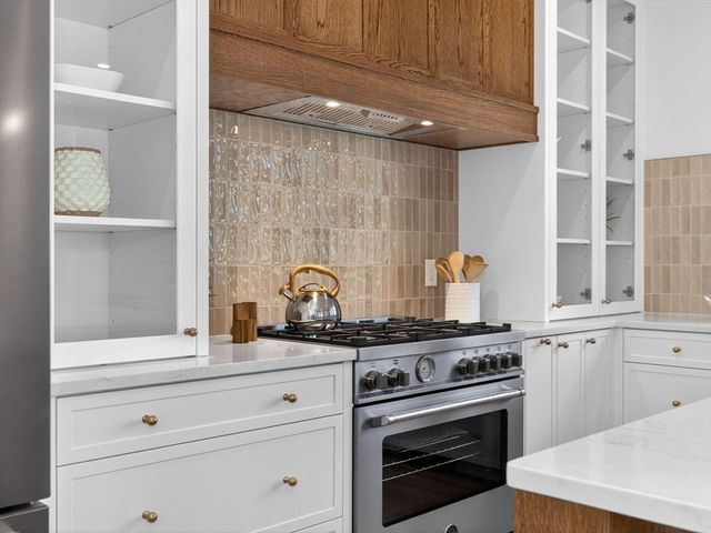 165 Franklin St 165, Arlington, MA 02474