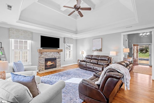 409 Kilgore Farms Circle, Simpsonville, SC 29681