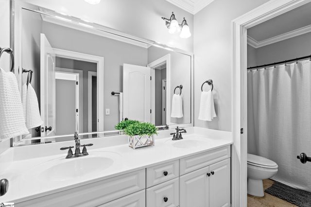 409 Kilgore Farms Circle, Simpsonville, SC 29681