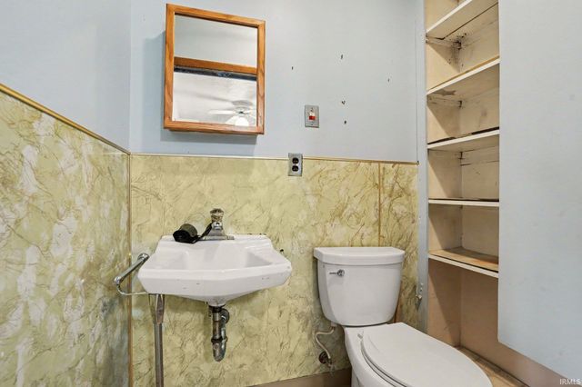 3518 Rexford Drive, South Bend, IN 46615