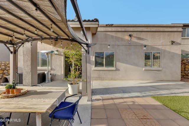 7532 WOLF CREEK Drive, El Paso, TX 79911