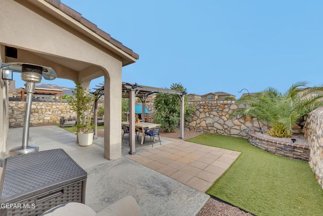 7532 WOLF CREEK Drive, El Paso, TX 79911