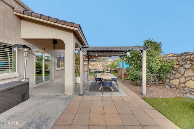 7532 WOLF CREEK Drive, El Paso, TX 79911