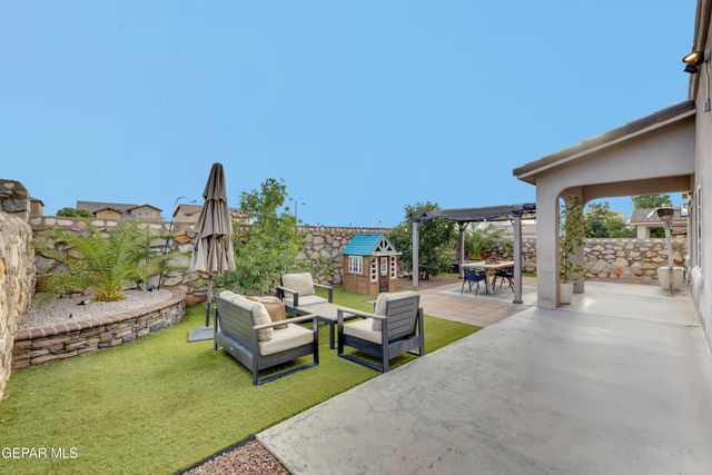 7532 WOLF CREEK Drive, El Paso, TX 79911