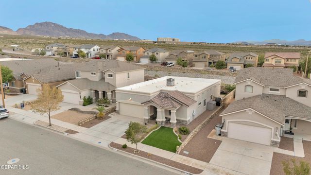 7532 WOLF CREEK Drive, El Paso, TX 79911