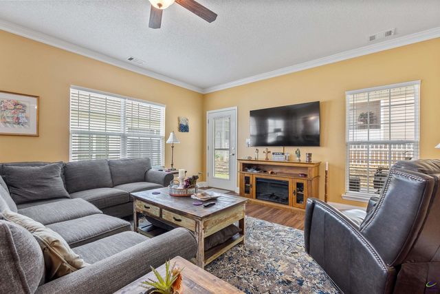 371 Spyglass Hill Drive, Perry, GA 31069