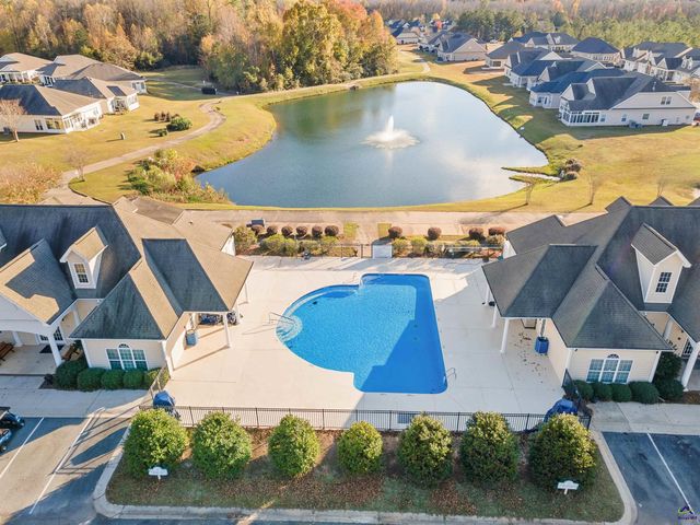 371 Spyglass Hill Drive, Perry, GA 31069