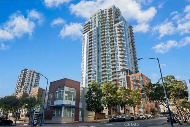 800 The Mark Lane 1806, San Diego, CA 92101