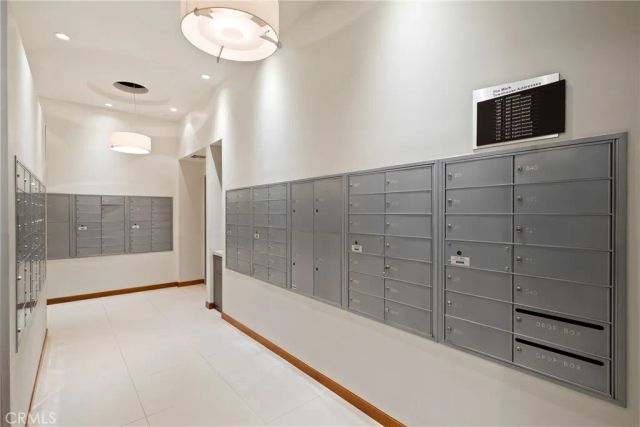 800 The Mark Lane 1806, San Diego, CA 92101