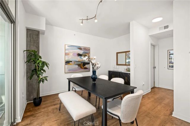 800 The Mark Lane 1806, San Diego, CA 92101