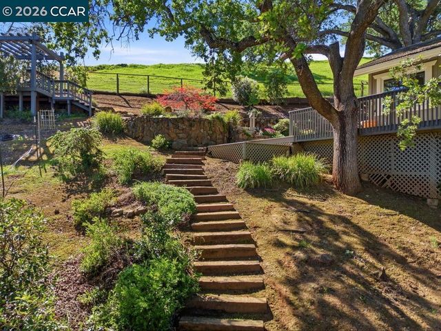 5795 Lewis Way, Concord, CA 94521