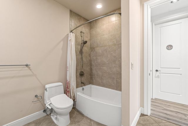 5590 Vintage Oaks Terrace, Delray Beach, FL 33484