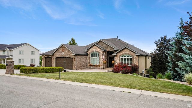 6 W SALEM HILLS DR, Elk Ridge, UT 84651