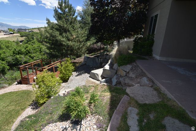 6 W SALEM HILLS DR, Elk Ridge, UT 84651