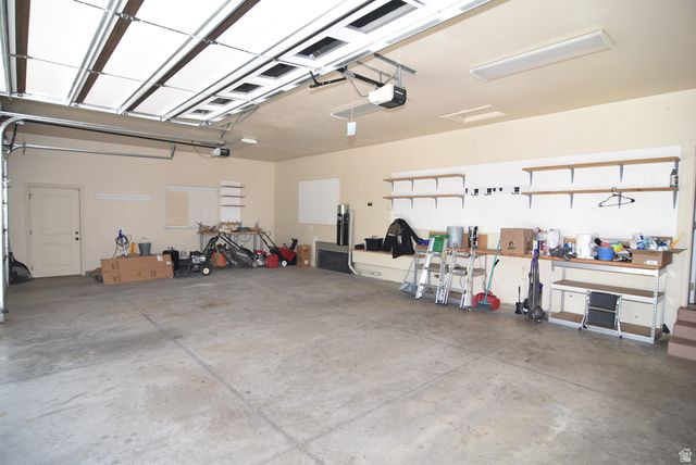 6 W SALEM HILLS DR, Elk Ridge, UT 84651