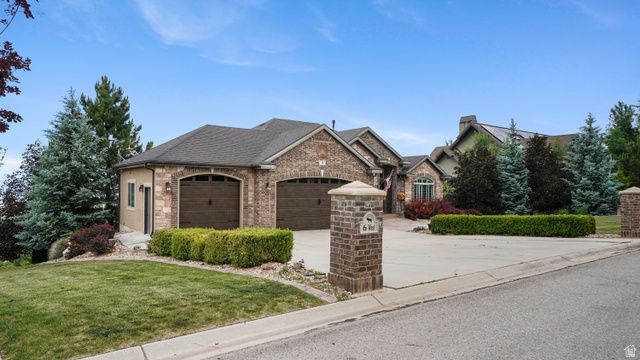 6 W SALEM HILLS DR, Elk Ridge, UT 84651