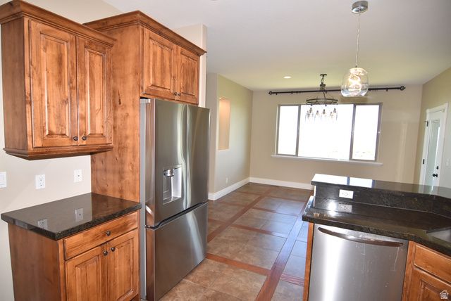 6 W SALEM HILLS DR, Elk Ridge, UT 84651